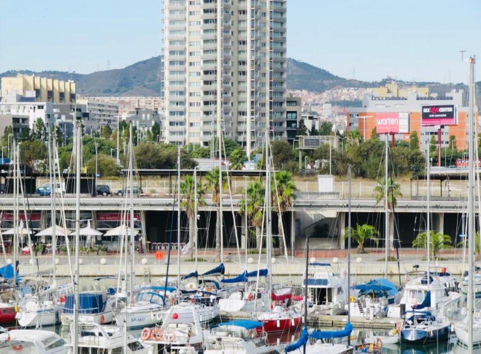 Forum De Barcelona Sea View Apartment With Garage Parking Sant Adria de Besos Dış mekan fotoğraf